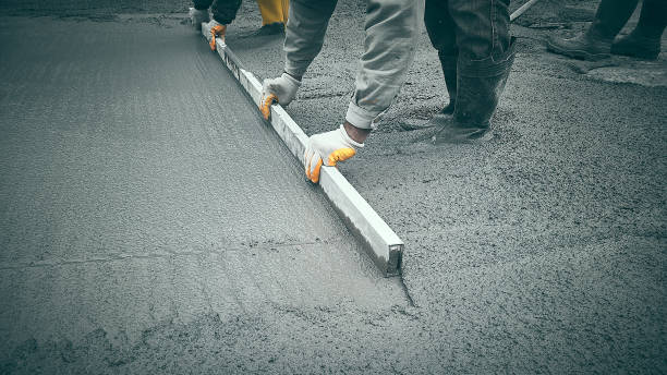 Best Driveway Concrete Repair  in Moss Point, MS